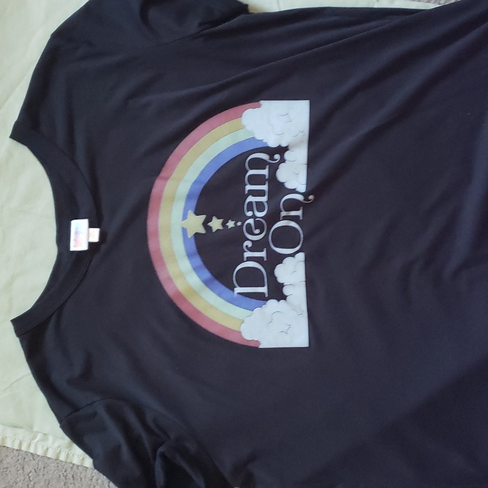 Lularoe shirt